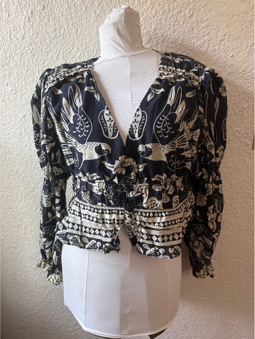 Farm Rio XL Black and White Bird Print Long Sleeve Blouse